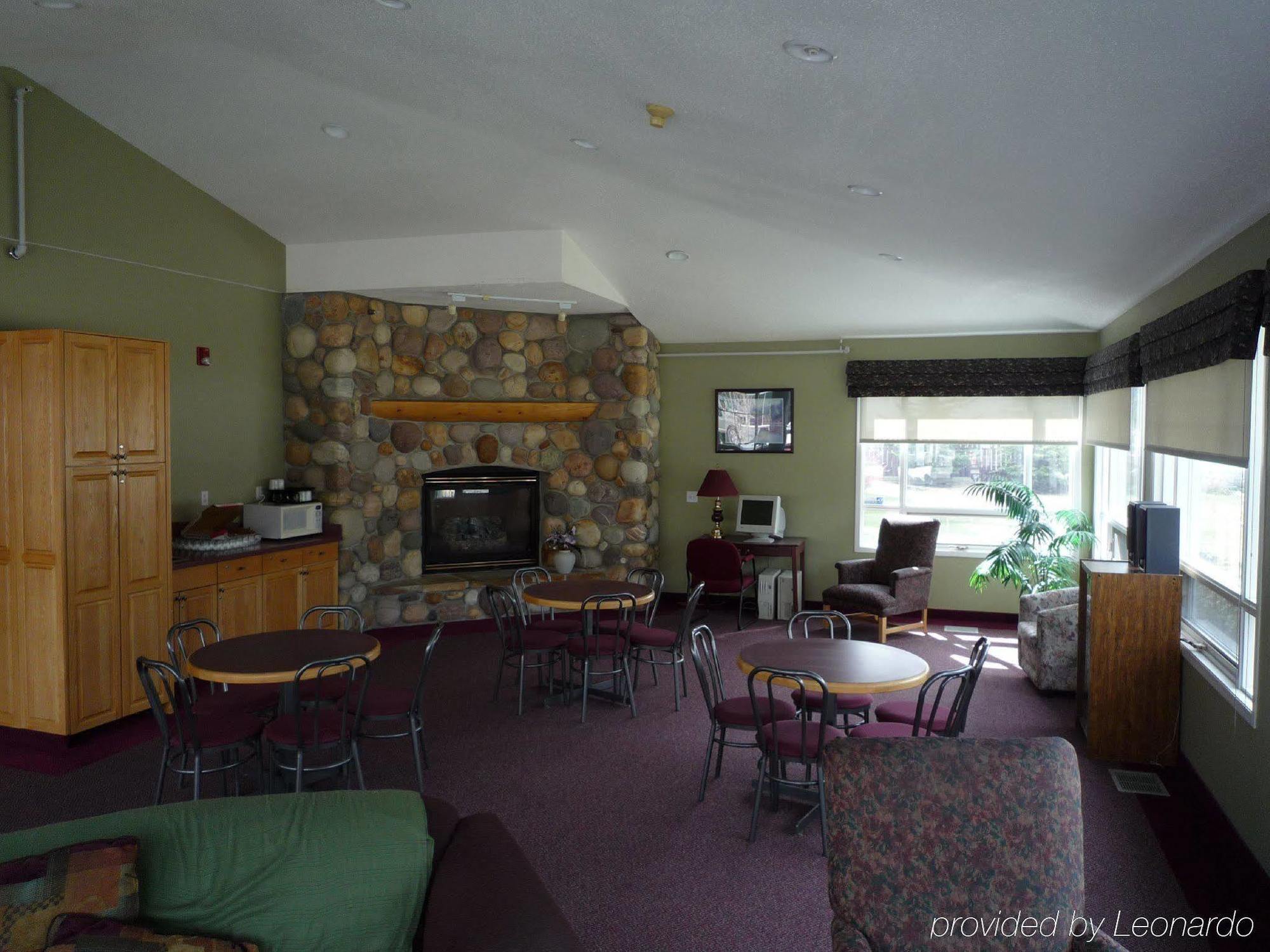Sunset Mountain Inn Canmore Exterior photo